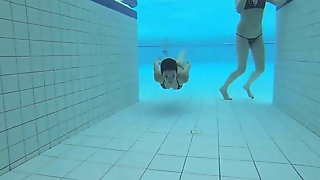 Laura girlfriend girl berlin 18 19 year fuck in the pool