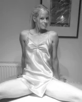 Horny gf 019 skinnyblond